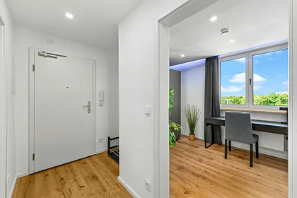 Chambre privée à Aschenbrennerstraße, 80933 München-Feldmoching-Hasenbergl, Germany, image 9 de 18