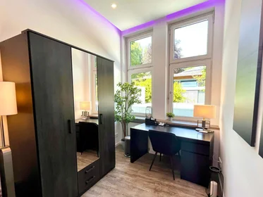 Prywatny pokój Kirchbachweg, 81479 München, Germany, obraz 3 37