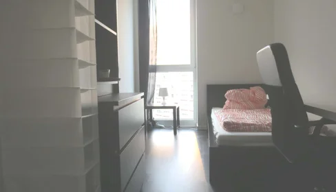Habitación privada en Alexander Parkside, Bernhard-Weiß-Straße 1-3, 10178 Berlin, Germany, imagen 1 de 20