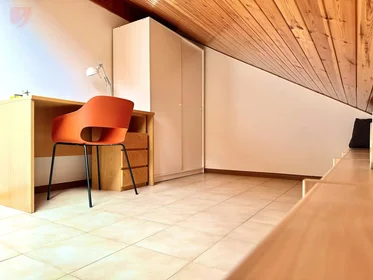 Quarto privado em Via Pomeranos, Mattarello, imagem 3 de 10