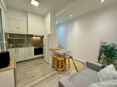 Chambre privée à Rúa Urzaiz , 154, image 15 de 22