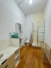 Habitación privada en Rúa Urzaiz , 154, imagen 19 de 22