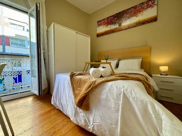 Privatzimmer in der Rúa Urzaiz , 154, bild 5 von 22