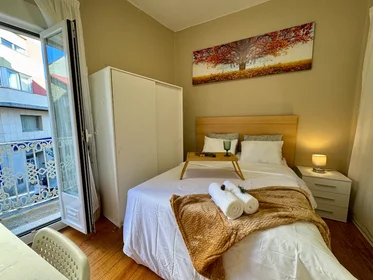 Privatzimmer in der Rúa Urzaiz , 154, bild 6 von 22