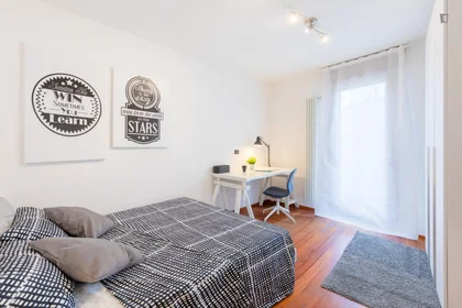 Private room at Via Torquato Tasso, image 1 of 10
