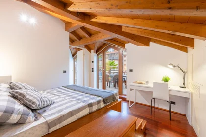 Private room at Via Torquato Tasso, image 1 of 9