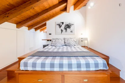 Private room at Via Torquato Tasso, image 3 of 9