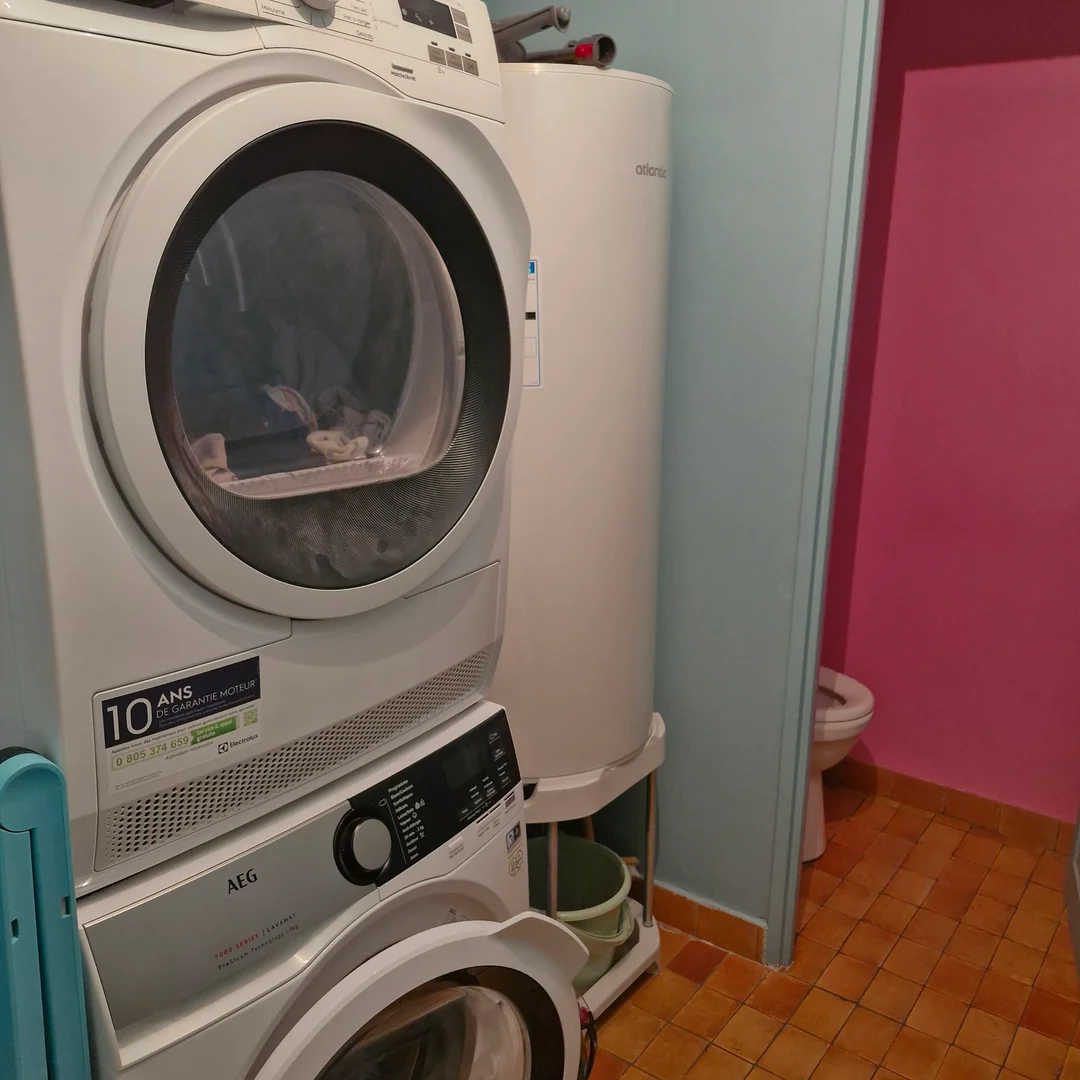 Quarto acolhedor para estudantes disponível em 