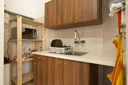 Private room at Rua José Falcão, image 9 of 20