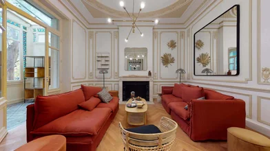 Entire apartment at 46 Rue Jean de Bernardy, 13001 Marseille, France, image 10 of 21