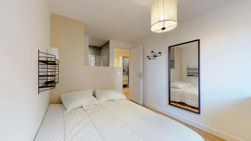 Privatzimmer in der 188 Imp. Auguste Mourgues, 34080 Montpellier, France, bild 1 von 10