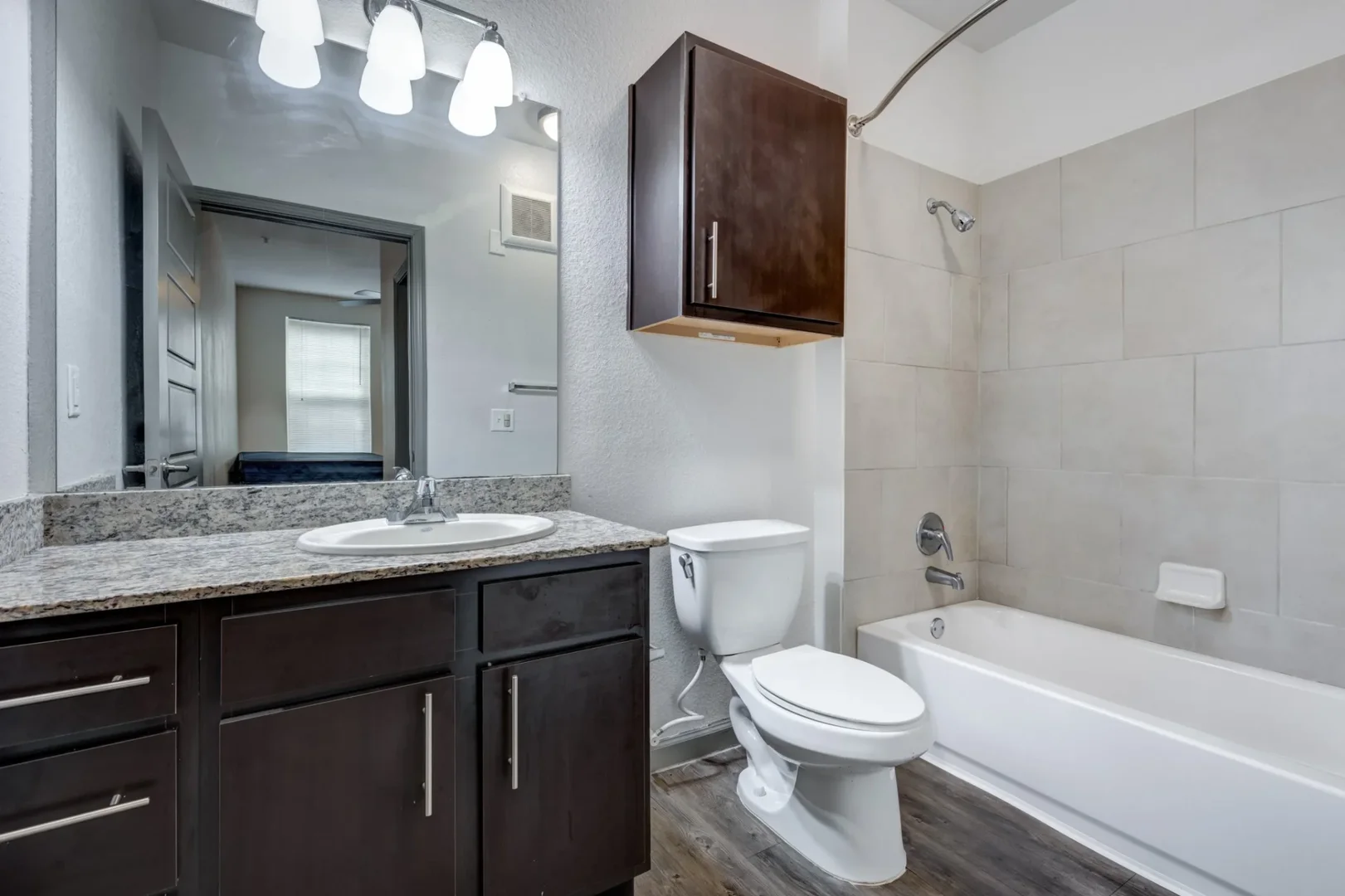 4194 Burbank Dr, Baton Rouge, LA 70808, United States 