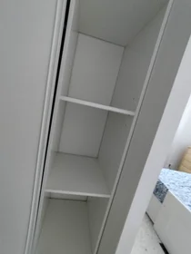 Quarto privado em Boulevard Robespierre, imagem 8 de 21