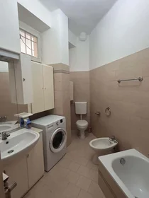 Habitación privada en Via Campo di Marte, 13, 25128 Brescia BS, Italy, imagen 14 de 14