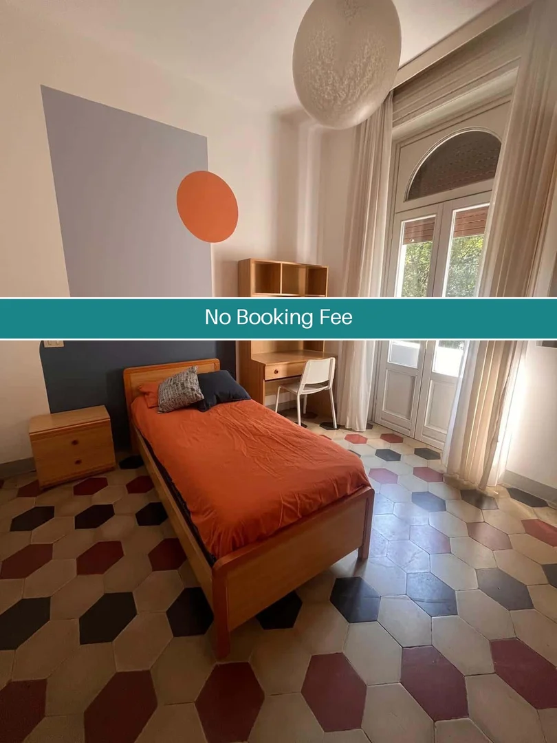 Habitación estudiantil económica cerca del campus en 