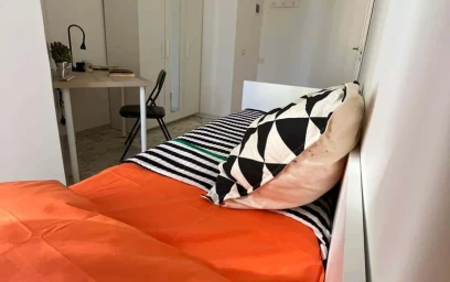 Privatzimmer in der Via Grazia Deledda, 22, 09127 Cagliari CA, Italy, bild 2 von 5