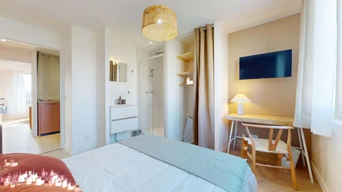 Private room at 5 Rue Longefer, 69008 Lyon, France, image 8 of 24