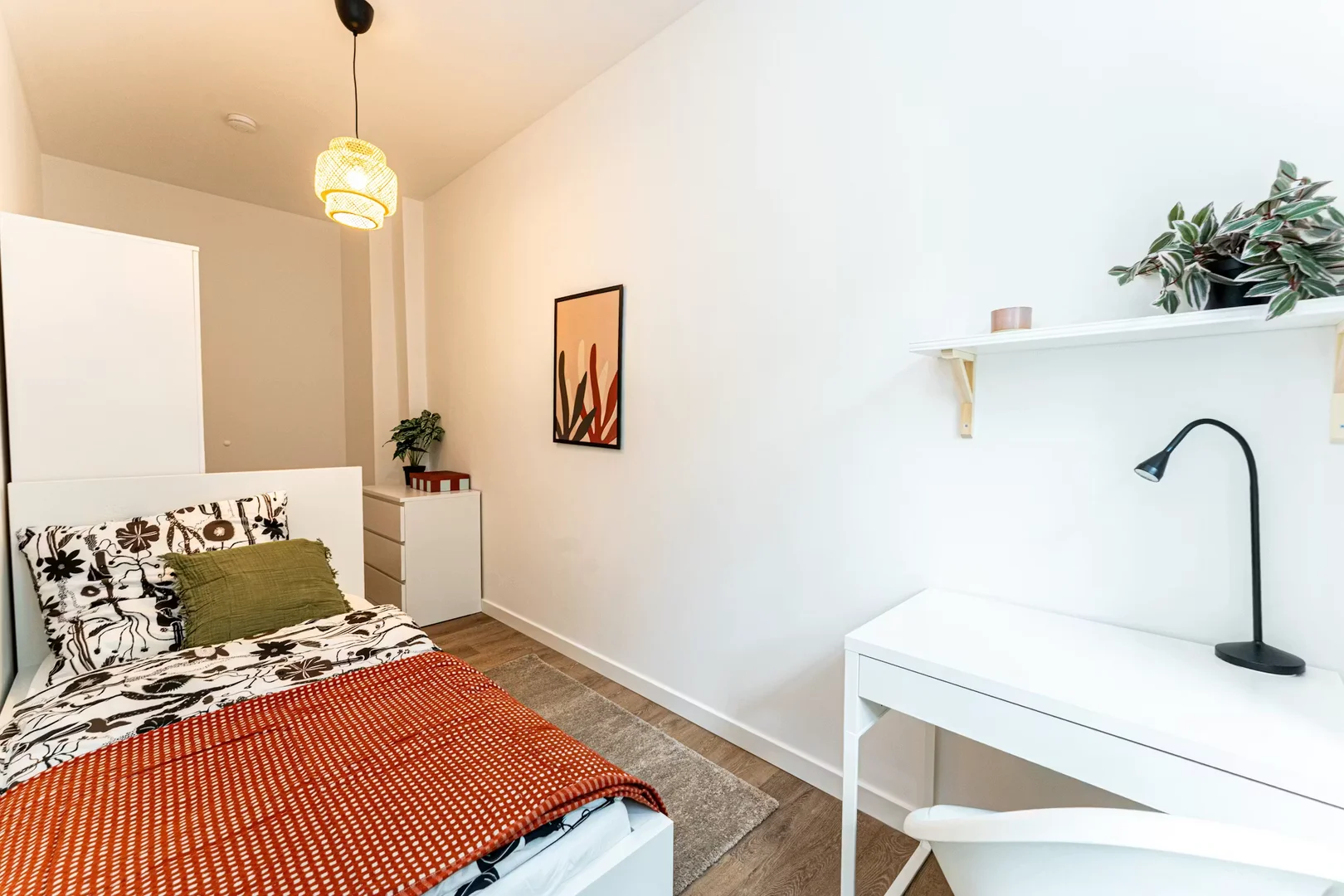 Chambre d'étudiant confortable et spacieuse dans
