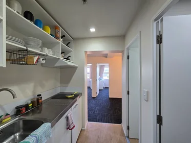 Habitación privada en Empire Apartments Auckland 1010, imagen 9 de 12