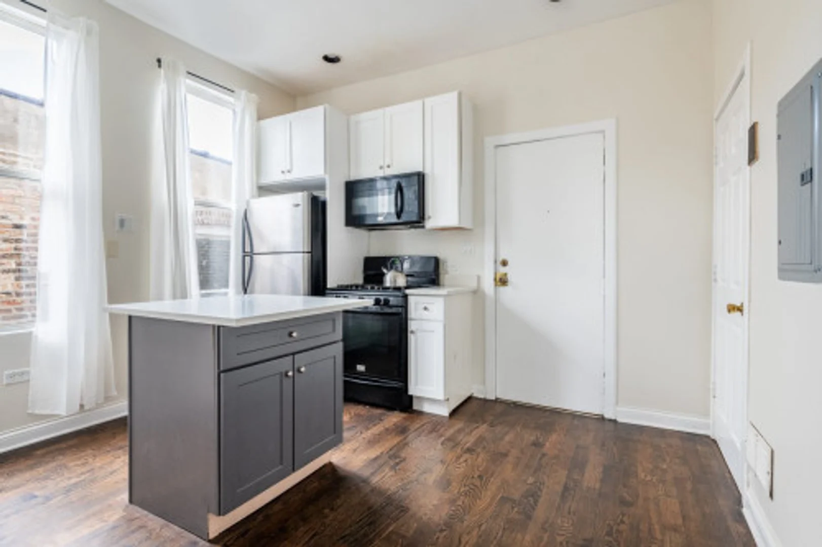 Budget-friendly student room close to campus in 