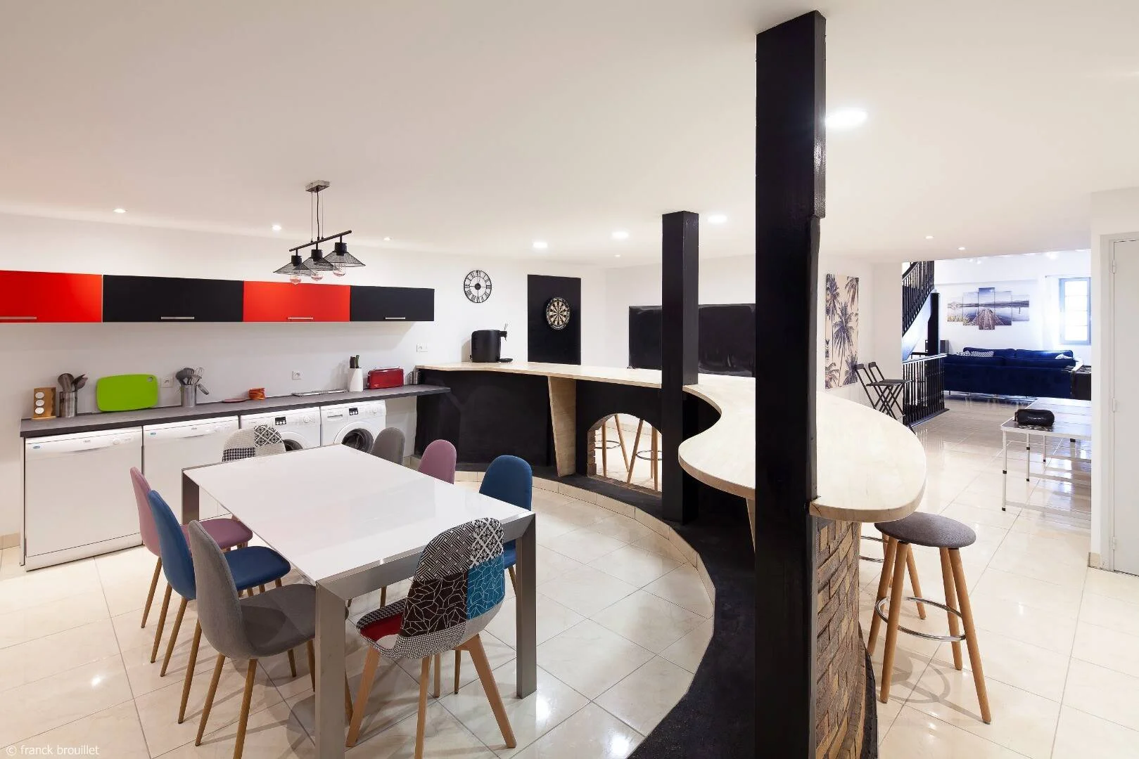 Quarto de estudante em  com área de estudo e instalações partilhadas