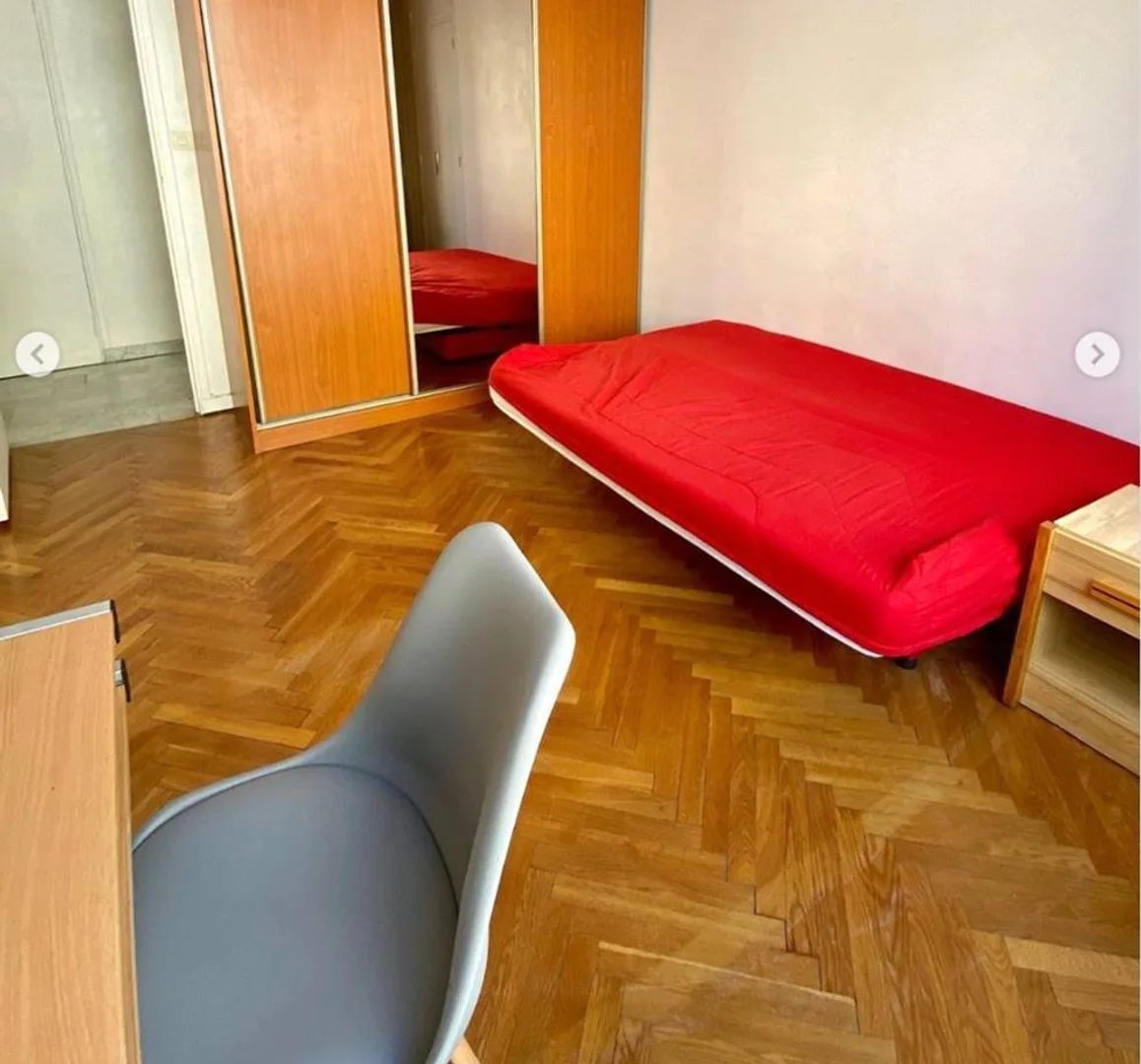 Camera per studenti in  con servizi moderni