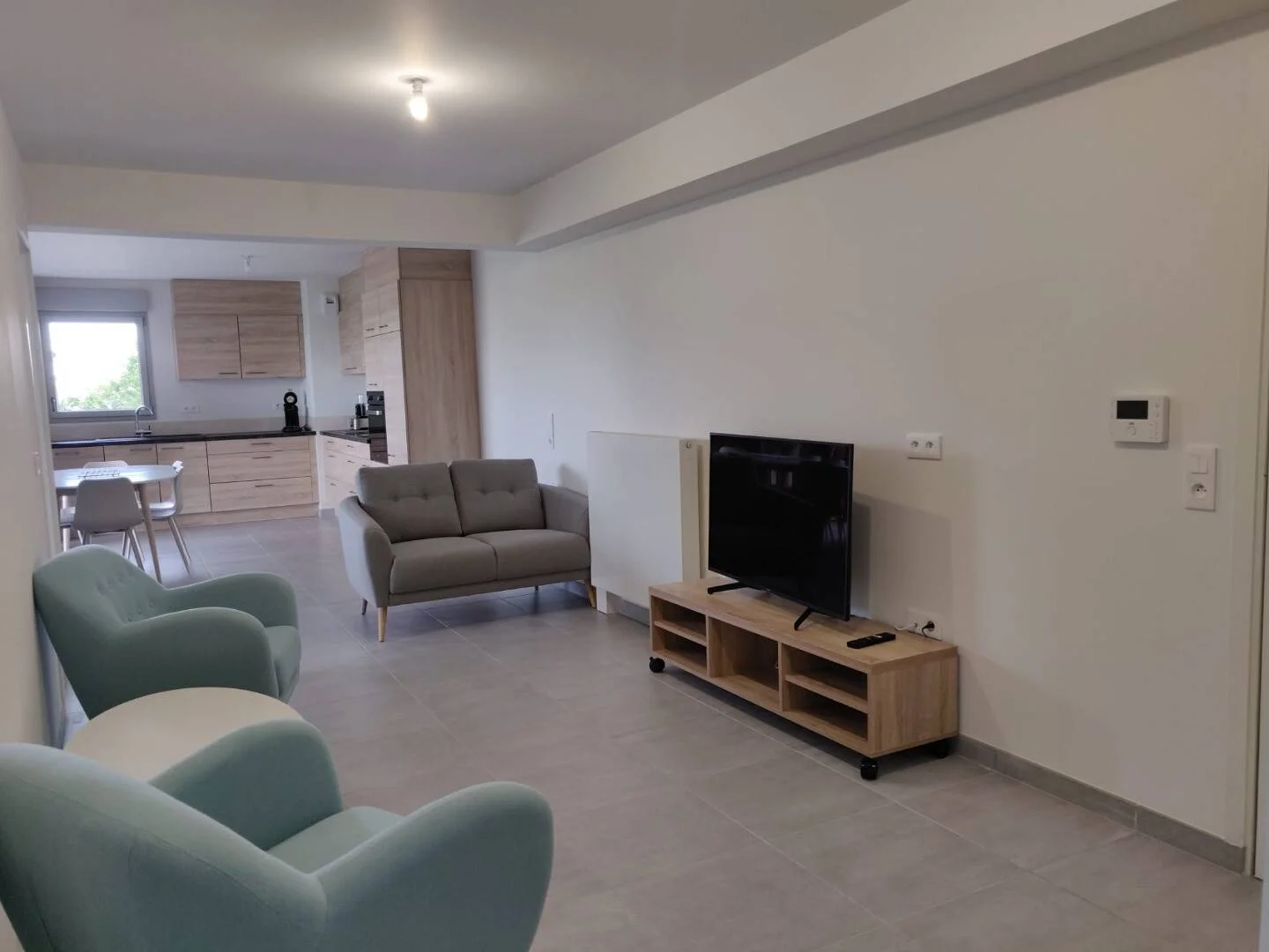 Habitación estudiantil económica con ubicación conveniente en 