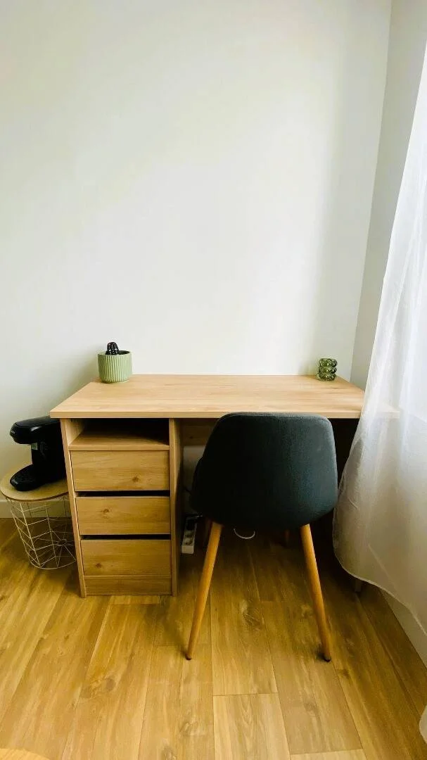 Quarto de estudante funcional perfeito para estudar em 