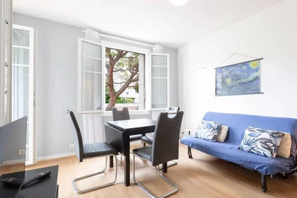 Chambre privée à Cannes, 06400, image 2 de 16