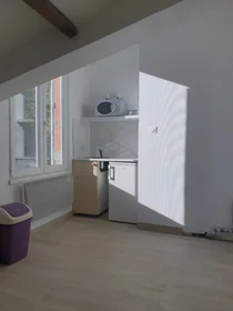 Quarto privado em Orléans, 45000, imagem 1 de 7