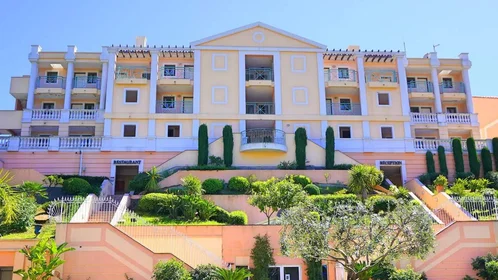 Chambre privée à Cannes, 06150, image 15 de 25
