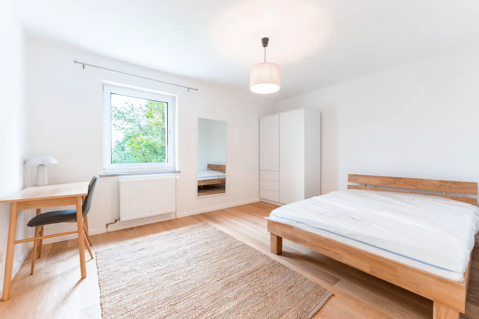 Komfortables und geräumiges Studentenzimmer in 