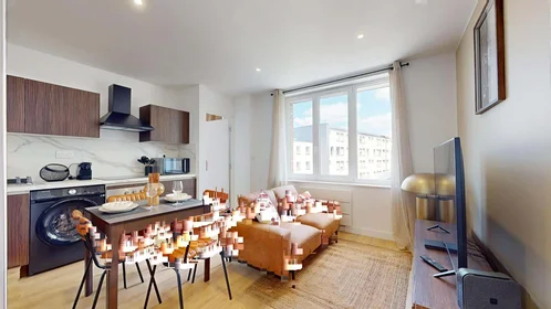 Özel oda konumu Rue Armand Carrel, 59000 Lille, France, 10 17 görüntüsü