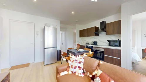 Özel oda konumu Rue Armand Carrel, 59000 Lille, France, 12 17 görüntüsü