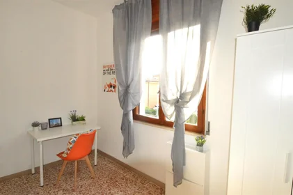 Quarto privado em Via Barbato Zanoni, , imagem 1 de 10