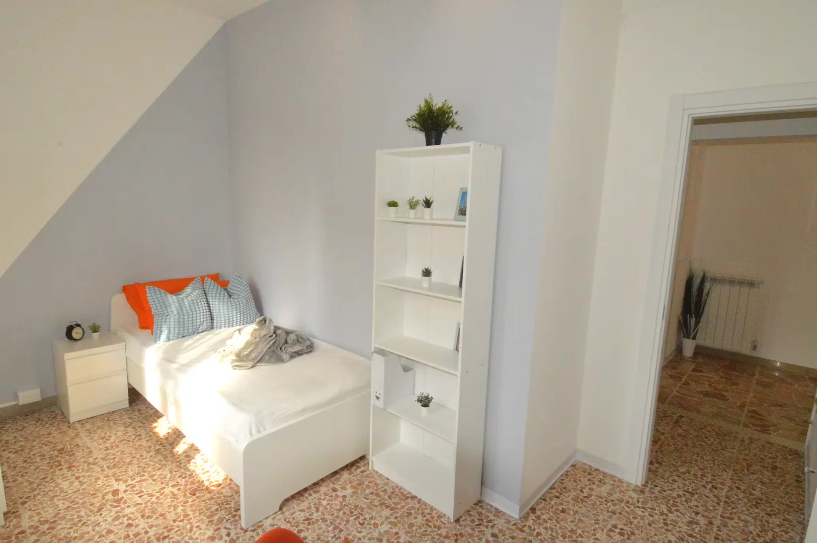 Quarto acolhedor para estudantes disponível em 