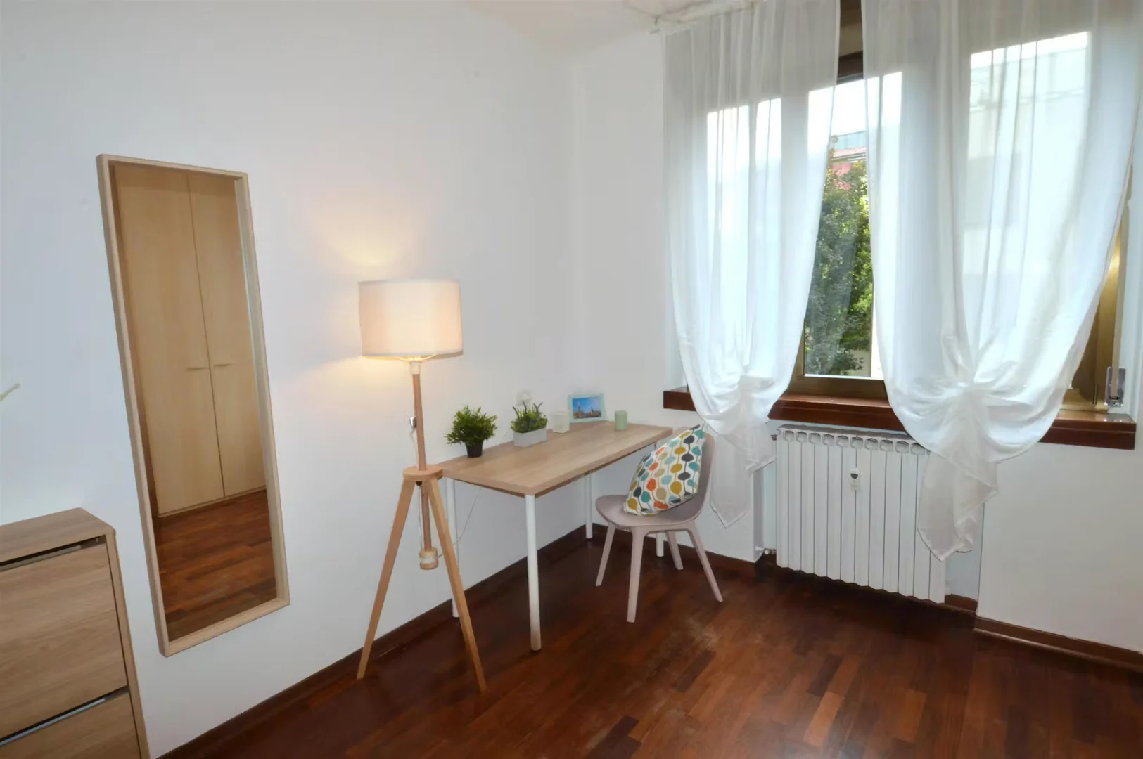 Chambre d'étudiant bon marché à proximité du campus dans 