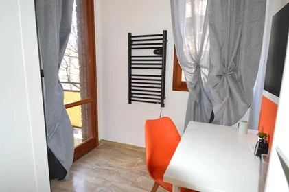Quarto privado em Via Arsenio Crespellani, , imagem 4 de 10
