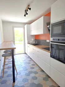Habitación privada en Angers, 49000, imagen 2 de 17