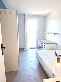 Habitación privada en Angers, 49000, imagen 5 de 17