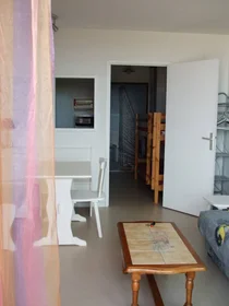 Stanza privata in La rochelle, 17000, immagine 1 di 10