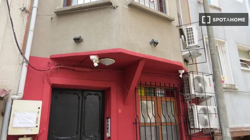 Studio à Kalyoncu Kulluğu, image 13 de 19