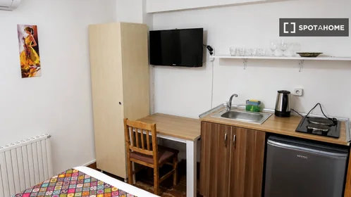 Studio à Kalyoncu Kulluğu, image 8 de 19