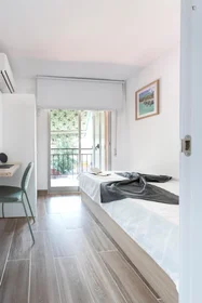 Stanza privata in Calle Rosa, immagine 1 di 17