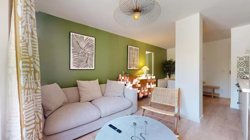 Privatzimmer in der 69 Rue Brochier, 13005 Marseille, France, bild 15 von 16