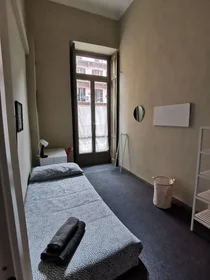 Stanza privata in Corso Giuseppe Siccardi, 4, 1° Piano Scala B, immagine 8 di 16