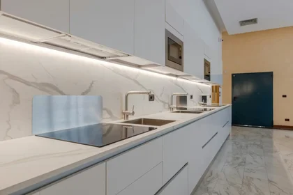 Quarto privado em Lungo Dora Napoli, Aurora, imagem 5 de 10