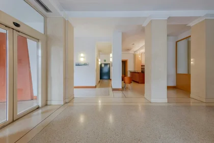 Quarto privado em Lungo Dora Napoli, Aurora, imagem 8 de 10