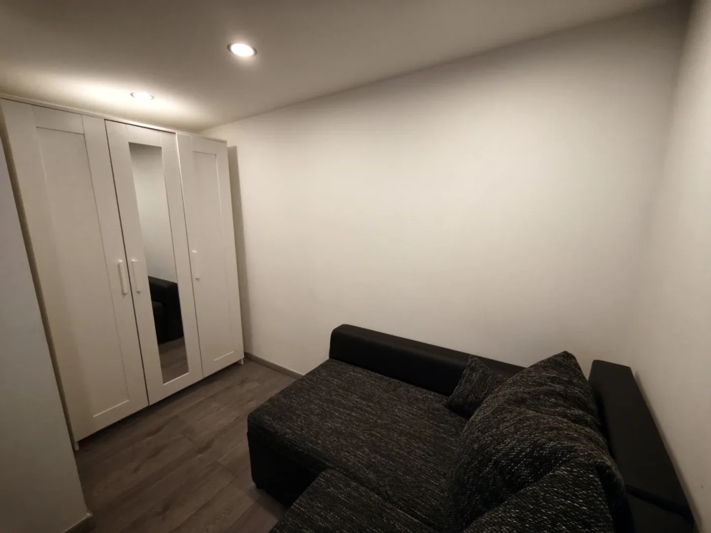 Kőris utca 26