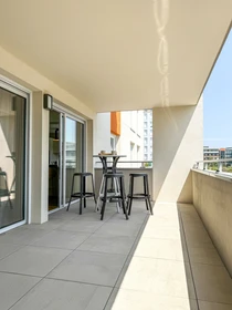 Quarto privado em Quartier République, Puy-de-Dome, imagem 4 de 21